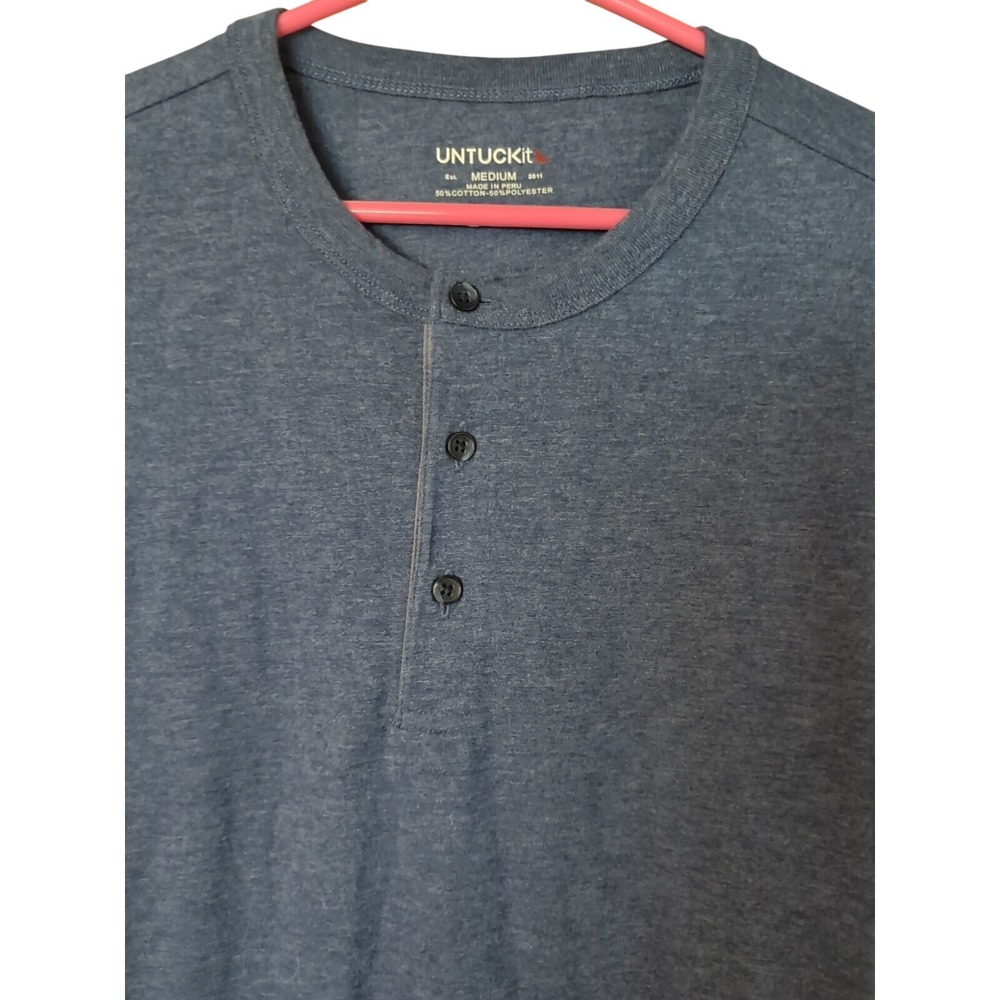 UNTUCKit Shirt Mens Adult Medium Blue Casual Henley Lightweight‎ Preppy SS